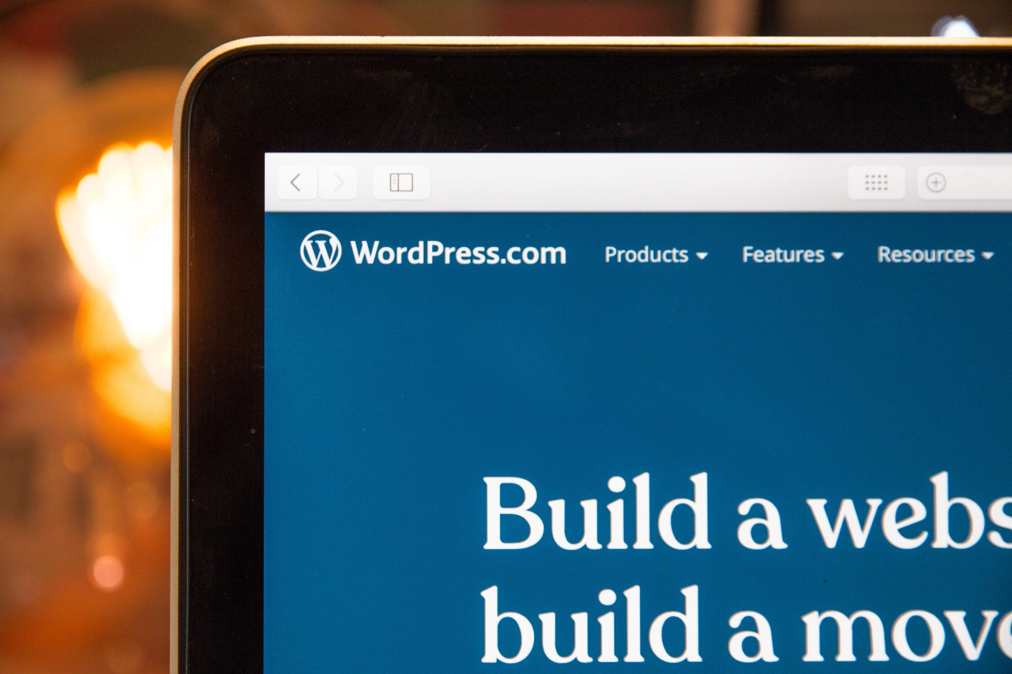 7 Essential WordPress Plugins for Wedding Businesses